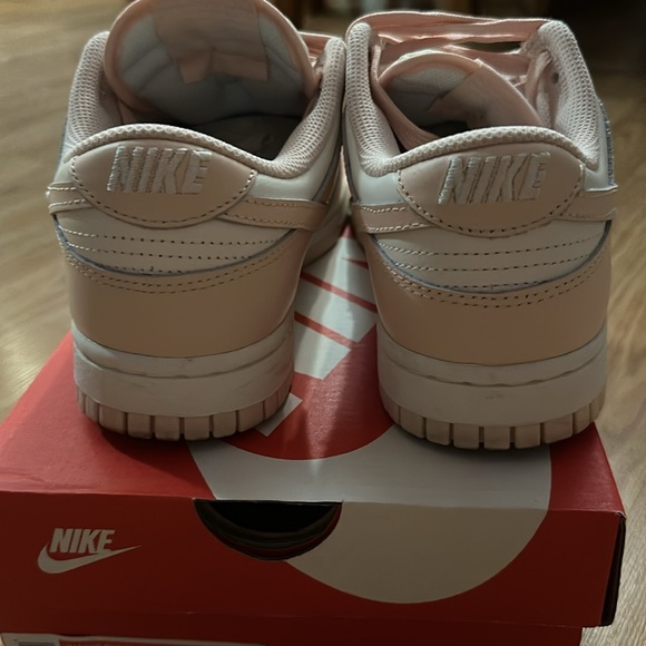 NIKE WOMEN’S DUNK LOW - Picture 5 of 6